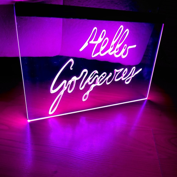 HELLO GORGEOUS LED NEON PINK LIGHT SIGN 8x12 - Picture 3 of 3